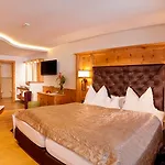 In Tirol Hotel 4*