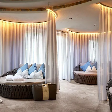 Hotel In Tirol