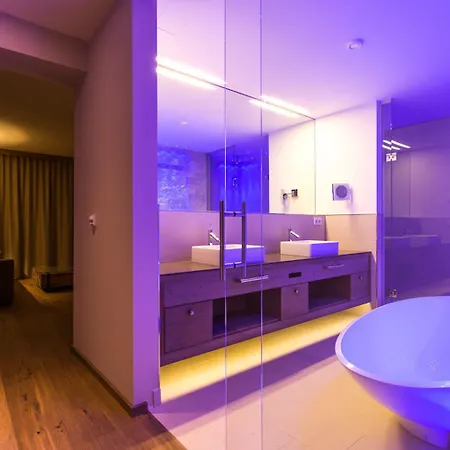 Sporthotel In Tirol 4*