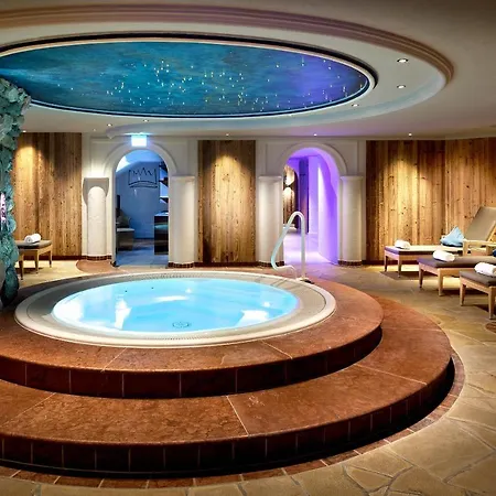 In Tirol Hotel 4*