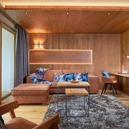 In Tirol Szálloda 4*