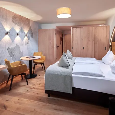 Sporthotel In Tirol 4*